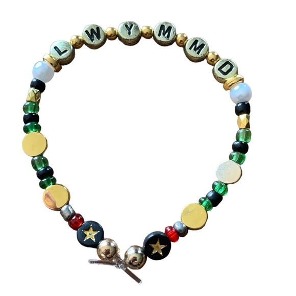 5 for $20 Taylor Swift Friendship Beaded Bracelet
“Look What You Made Me Do” - Picture 2 of 2